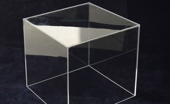 cubo plexiglass Barletta, San Ferdinando, Trinitapoli,  Andria , Trani , Bisceglie, Canosa di Puglia , Minervino Murge , Spinazzola,  Puglia, Italia