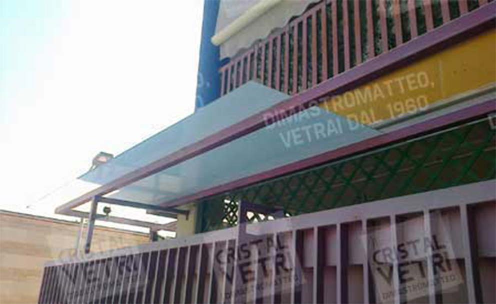 Nuova cristalvetri vetreria a barletta dal 1960 pensiline in vetro Coperture vetro per esterni